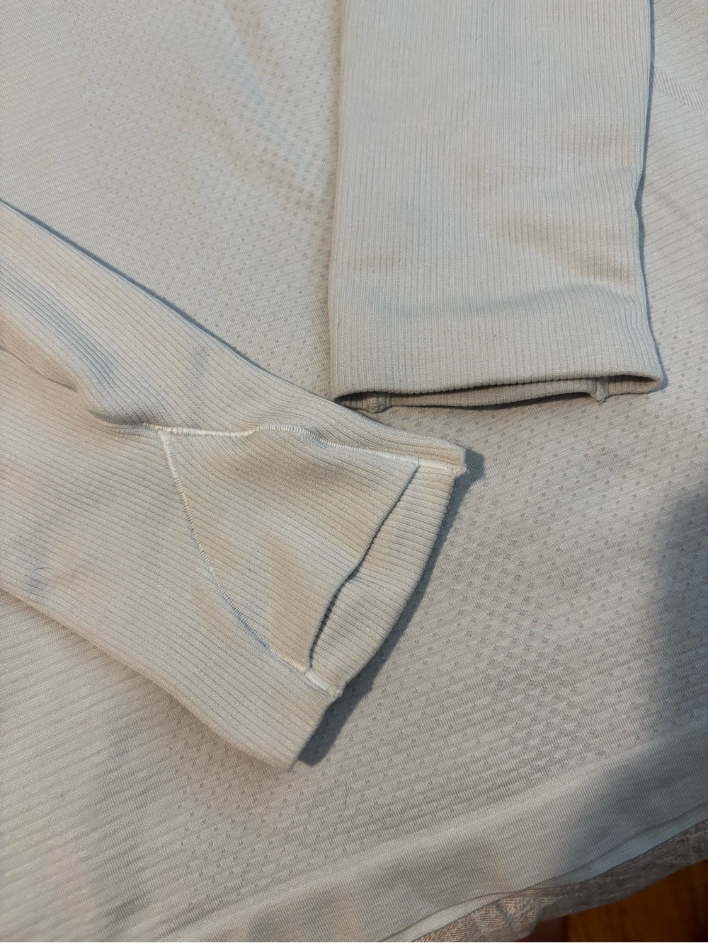 lululemon athletica Light Gray Crewneck Long Sleeve Top - Picture 3 of 5